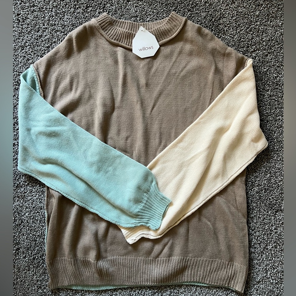 NWT Women’s XL Sweater
